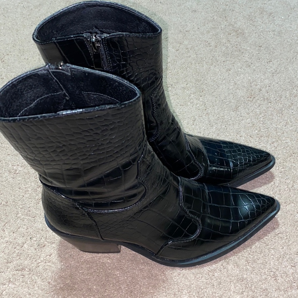 Princess Polly cowgirl boots size 38/7